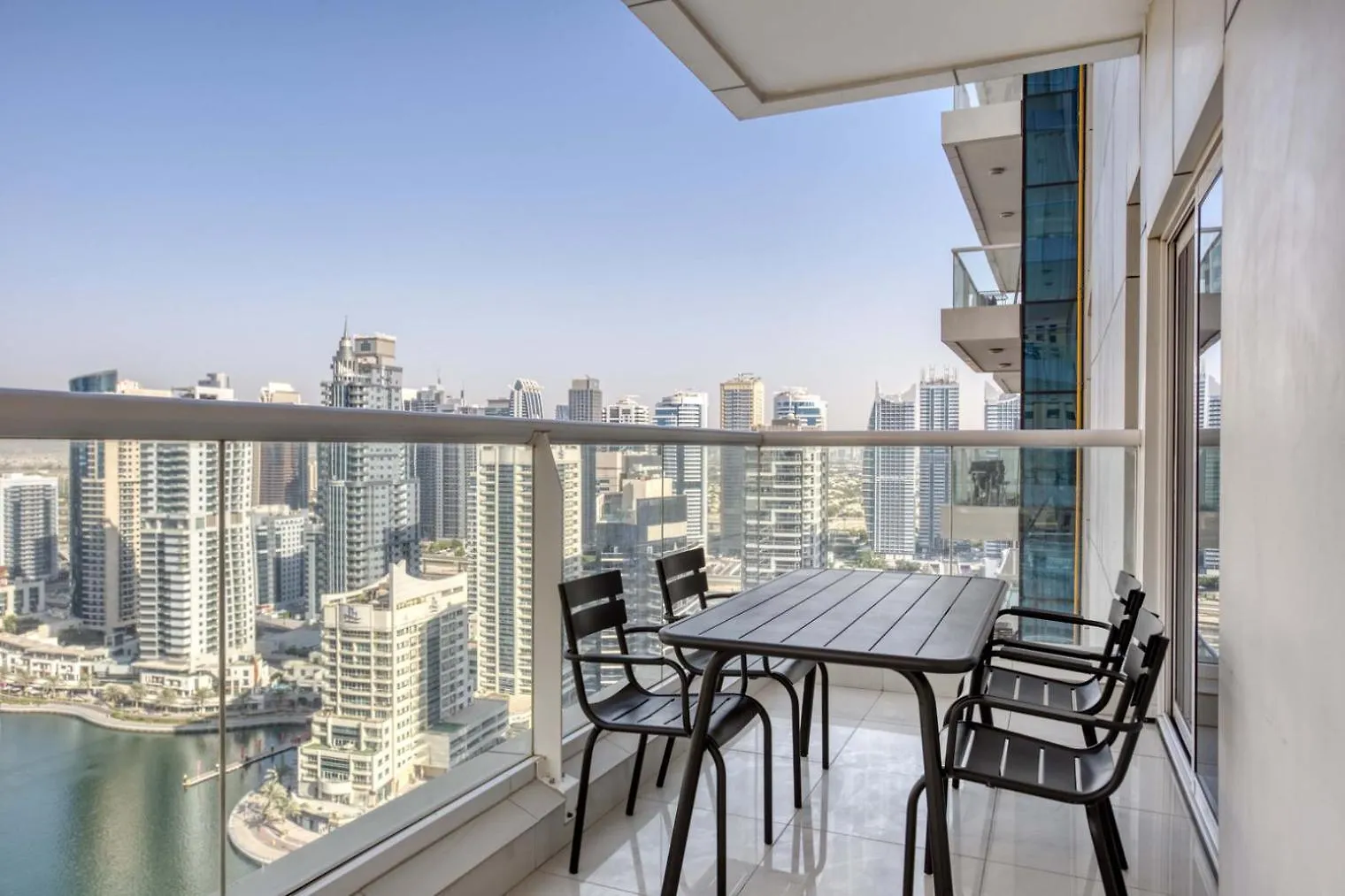 두바이 Blueground Marina Pool Gym Dxb-221 아파트 아랍에미리트